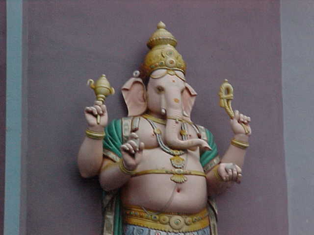 Ganesh : Our favorite Hindu diety (Malaysia, The Travel Addicts)