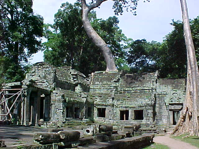  (Cambodia, The Travel Addicts)