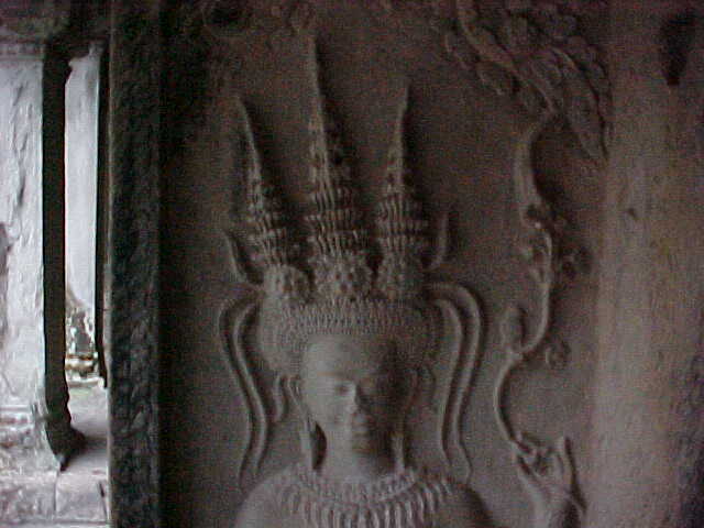 Shiva's head :  (Cambodia, The Travel Addicts)