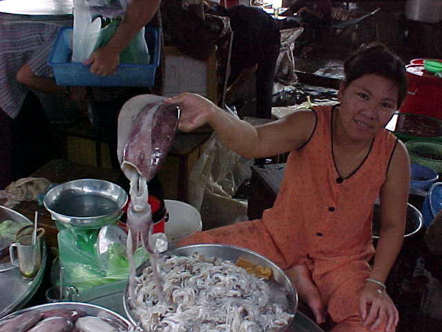 Big Muc : (Squid) (Vietnam, The Travel Addicts)