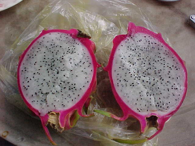 Inside a dragon fruit (Vietnam, The Travel Addicts)