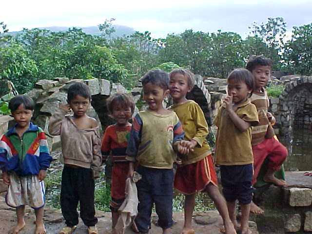 Children of the chicken village :  (Vietnam, The Travel Addicts)