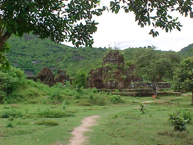 First glimpse of the ruins (Vietnam, The Travel Addicts)