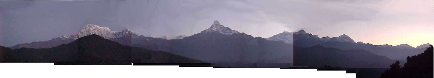 Panorama in Dhampus (Nepal, The Travel Addicts)