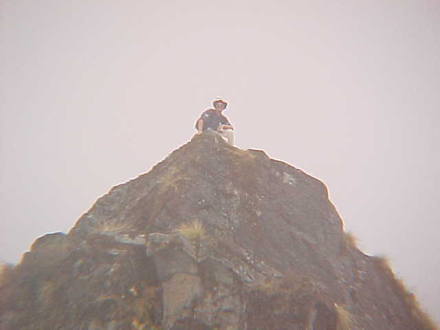 3 minutes later the fog totaly obscures the Annapurnas (Nepal, The Travel Addicts)