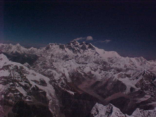 Everst and Lhotse : The tallest and 4th tallest mts in the world (Nepal, The Travel Addicts)